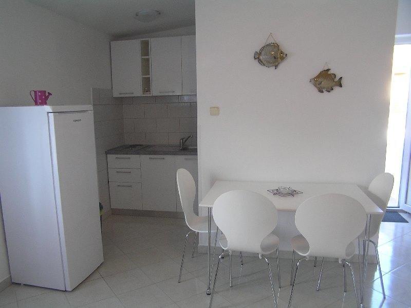 Deda Apartments Паг Екстер'єр фото